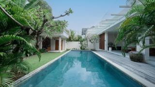 Villa Lumiere - 3BR Luxury Villa with Private Pool - Seminyak - 1