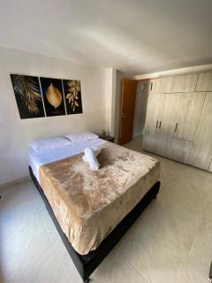 Acogedor apartamento cerca al tranvía 201 - Medellín - 6