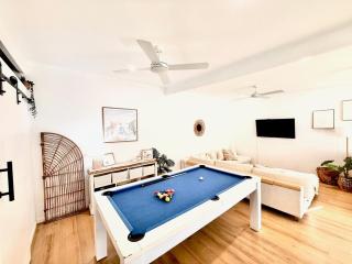 Maroochydore Beach Retreat - Pool, BBQ, Relax - Maroochydore - 5