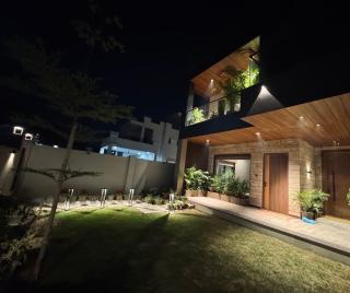 Skywood Villa Apartment - Lucknow - 6