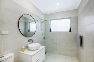 The Pines - Ettalong Beach - 1