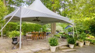 Elizabeth House Creekside Cabins by AvantStay Historic Event Estate with Cabins Pool and Swimming Hole Sleeps 20 - Leeds - 3