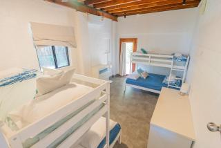 Rainbow Retreat - Stunning Moreton Bay Views - Dunwich - 5