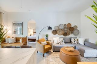 Arsenal Buyout by AvantStay 2 Homes Near Sullivan’s Island w Outdoor Dining - 4