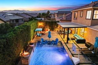 Casa Campo 5BR Desert Oasis w Pool Firepit Outdoor Lounge - Indio - 4