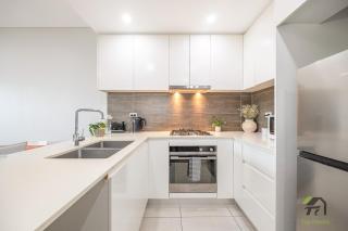 3 Bedroom in heart of Bankstown - 2