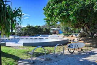Seaside Charm & Comfort - 1min to Beach - Caloundra - 7