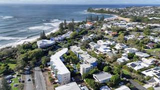 Seaside Charm & Comfort - 1min to Beach - Caloundra - 5