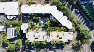 Seaside Charm & Comfort - 1min to Beach - Caloundra - 3