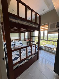 Zachys Place at Tagaytay Prime Residences - 3