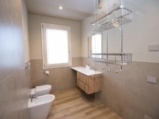 Modern apartment in the Prosecco hills - Farra di Soligo - 4