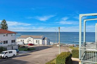 Skywater Retreat - 3 bedroom - The Entrance - 3