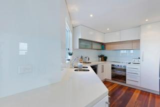 Skywater Retreat - 3 bedroom - The Entrance - 2
