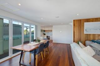 Skywater Retreat - 3 bedroom - The Entrance - 1