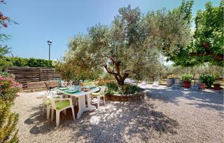 2 Bedroom Gorgeous Apartment In Caromb - Caromb - 8