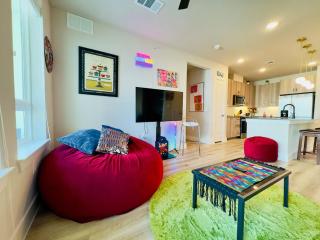 Vibrant - Austin - 1