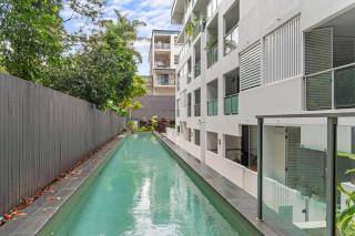 2-Bed Getaway with Shared Pool & BBQ Access - Brisbane - 5