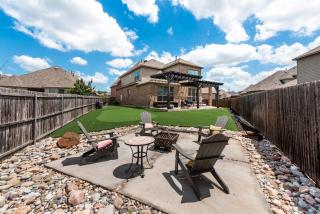 Iron & Ivy 5br5ba Sleeps 12 - Roanoke - 5