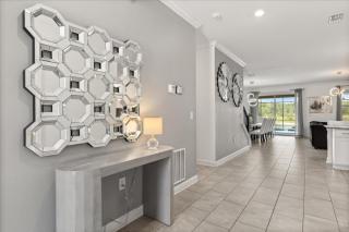 9 Bedrooms 5 Bathrooms Storey Lake 4165Pd - 2