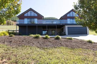 24 Mountain Mist - 9