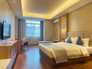Oriental Garden Hotel - Luoping - 2