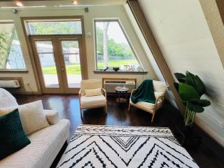 The Casa Luna - Canton - 2