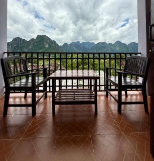 Domon Riverside Hotel - Vang Vieng - 5
