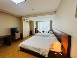 Pumpkin Hotel - 7