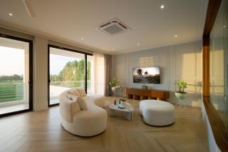 Mayfair Place - Tumbak Bayuh - 8