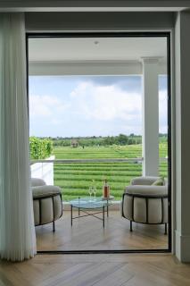 Mayfair Place - Tumbak Bayuh - 6