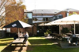 Avon Valley Inn Hotel - 5