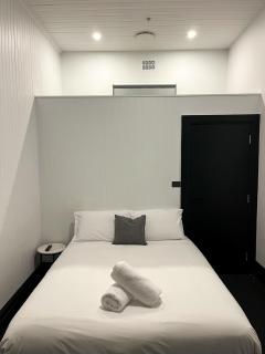 Avon Valley Inn Hotel - Gloucester - 1