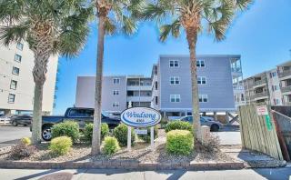 Seaside Escape at Windsong-Sleeps5-Oceanfront-Private Balcony-Full Kitchen-Views - Myrtle Beach - 3