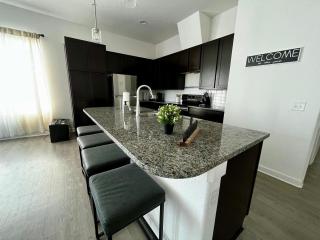 Elegant Home with Stunning Views and Comfortable Amenities - Leander - 7