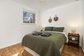 Elm Tree Cottage - Cosy Home Close to Cook Park - Orange - 8