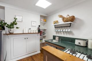 Elm Tree Cottage - Cosy Home Close to Cook Park - Orange - 6