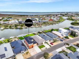 5B Blanche Parade Hindmarsh Island - Linen Included - Hindmarsh Island - 0