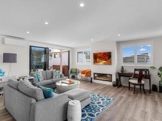 Kawau Bay Escape - Snells Beach Holiday Home - 7