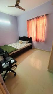 Sri HOME STAY -FULLY FURNISHED LUXURY 2 BEDROOM SERVICED APPARTMENT - Bangalore - 6