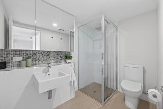 Stylish Corporate Stay with Wi-Fi & Parking - Rockingham - 2