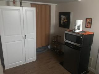 Dolly's Deluxe Suite - Fort Saskatchewan - 5
