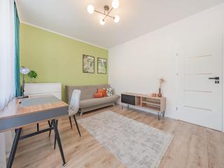 Family Apartment Ideal Place for Remote Working & Holiday by Noclegi Renters - Gdynia - 2