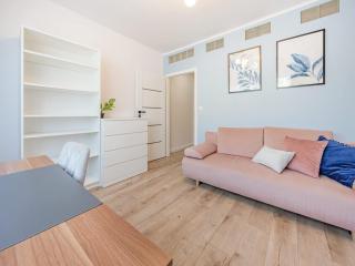 Family Apartment Ideal Place for Remote Working & Holiday by Noclegi Renters - Gdynia - 9