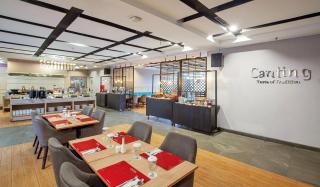 Vasaka Hotel Makassar Managed by Dafam - Pampang - 7