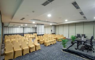 Vasaka Hotel Makassar Managed by Dafam - Pampang - 3