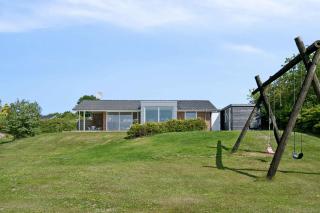 Holiday Home With Stunning View - Farsø - 0