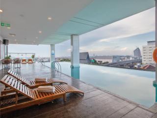 Vasaka Hotel Makassar Managed by Dafam - Pampang - 9