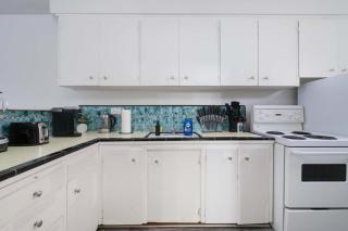 Cozy Studio Apartment in Heart of Downtown - Vancouver - 6