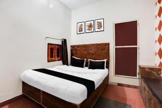 Hotel O J S Palace - Gwalior - 0