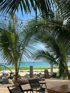 Villa 6 Beds- Phu Quy Island 300m2 with private beach - - 8